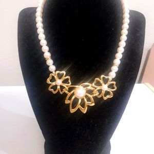 Vintage Necklace, by Marvella